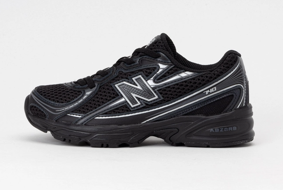 740 Bungee Lace 'Black Silver Metallic' PS