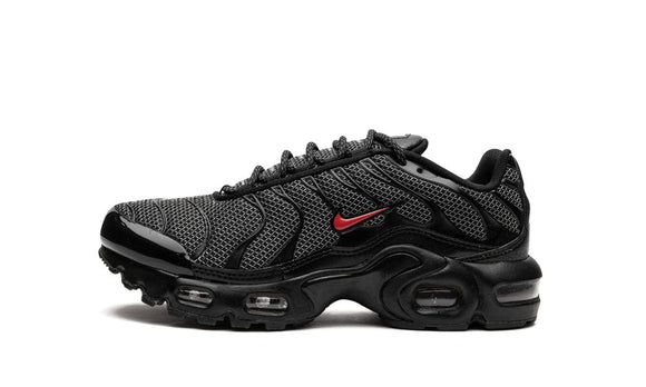 Nike Air Max Plus 'Bred' GS - airdrizzykicks.com