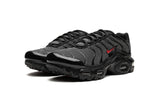 Nike Air Max Plus 'Bred' GS - airdrizzykicks.com